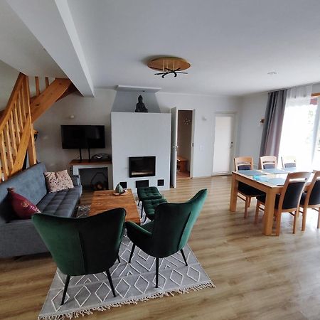 Kivika Villa Lahe ภายนอก รูปภาพ